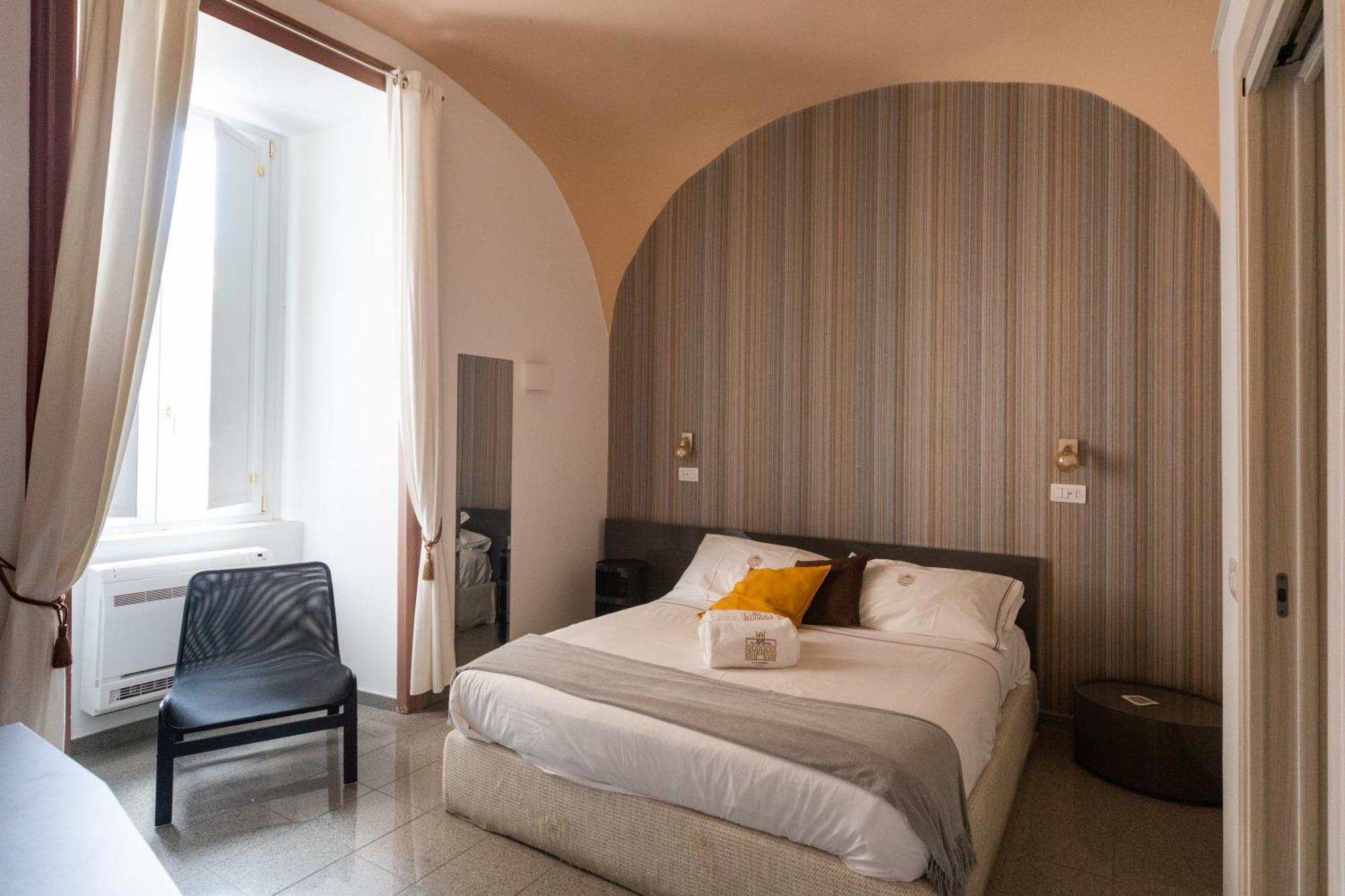 Palazzo Il Convento Hotel Наполи Екстериор снимка