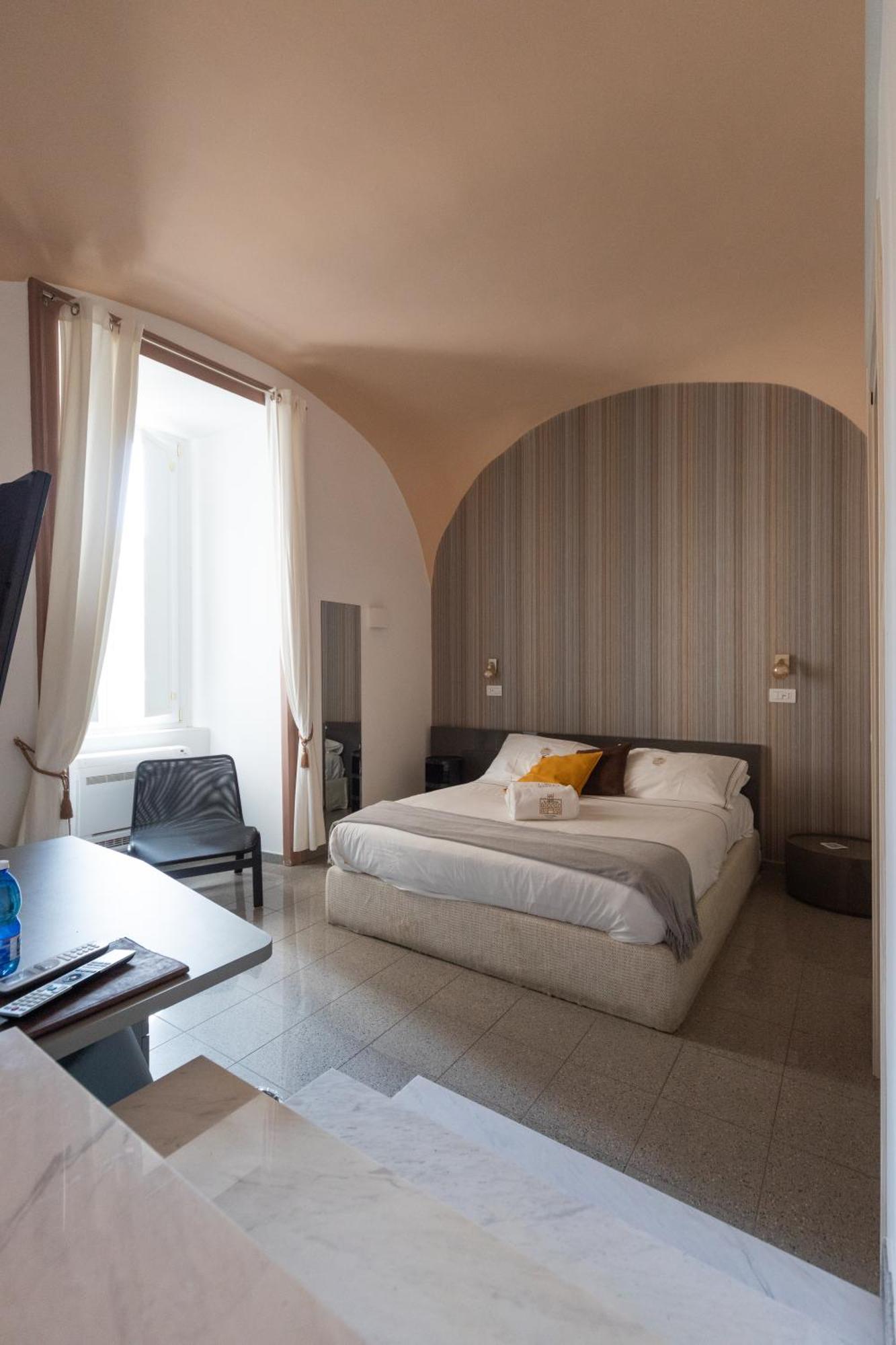 Palazzo Il Convento Hotel Наполи Екстериор снимка