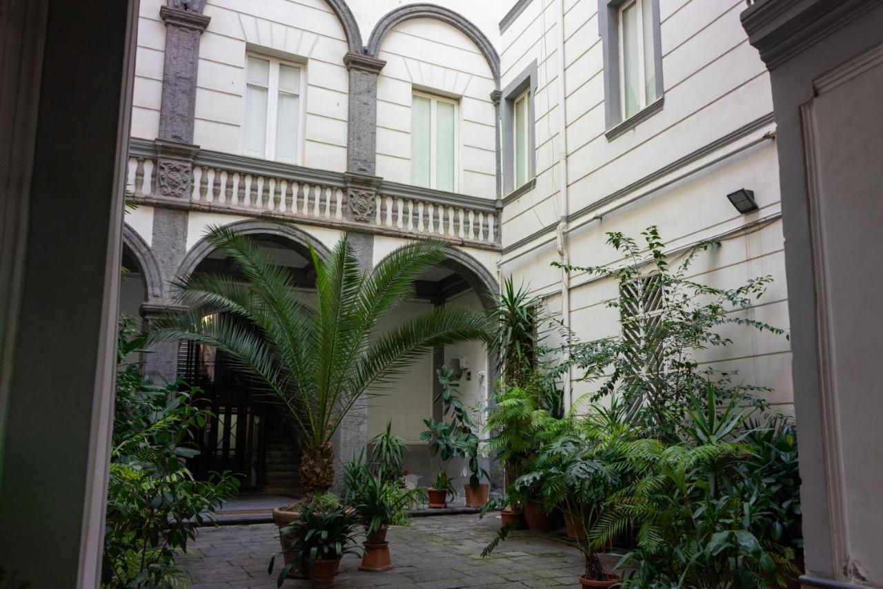 Palazzo Il Convento Hotel Наполи Екстериор снимка